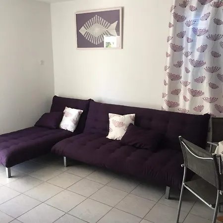 Emilija Apartman
