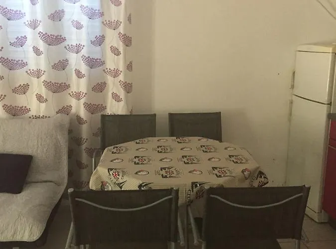 Emilija Appartamento Privlaka (Zadar)