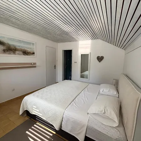 Emilija Privlaka (Zadar)