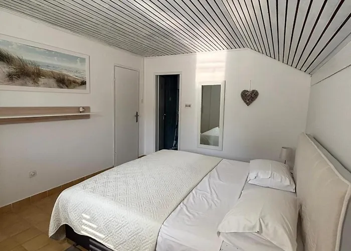 Emilija Privlaka (Zadar)